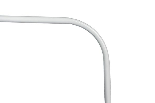 barral curvo para baño